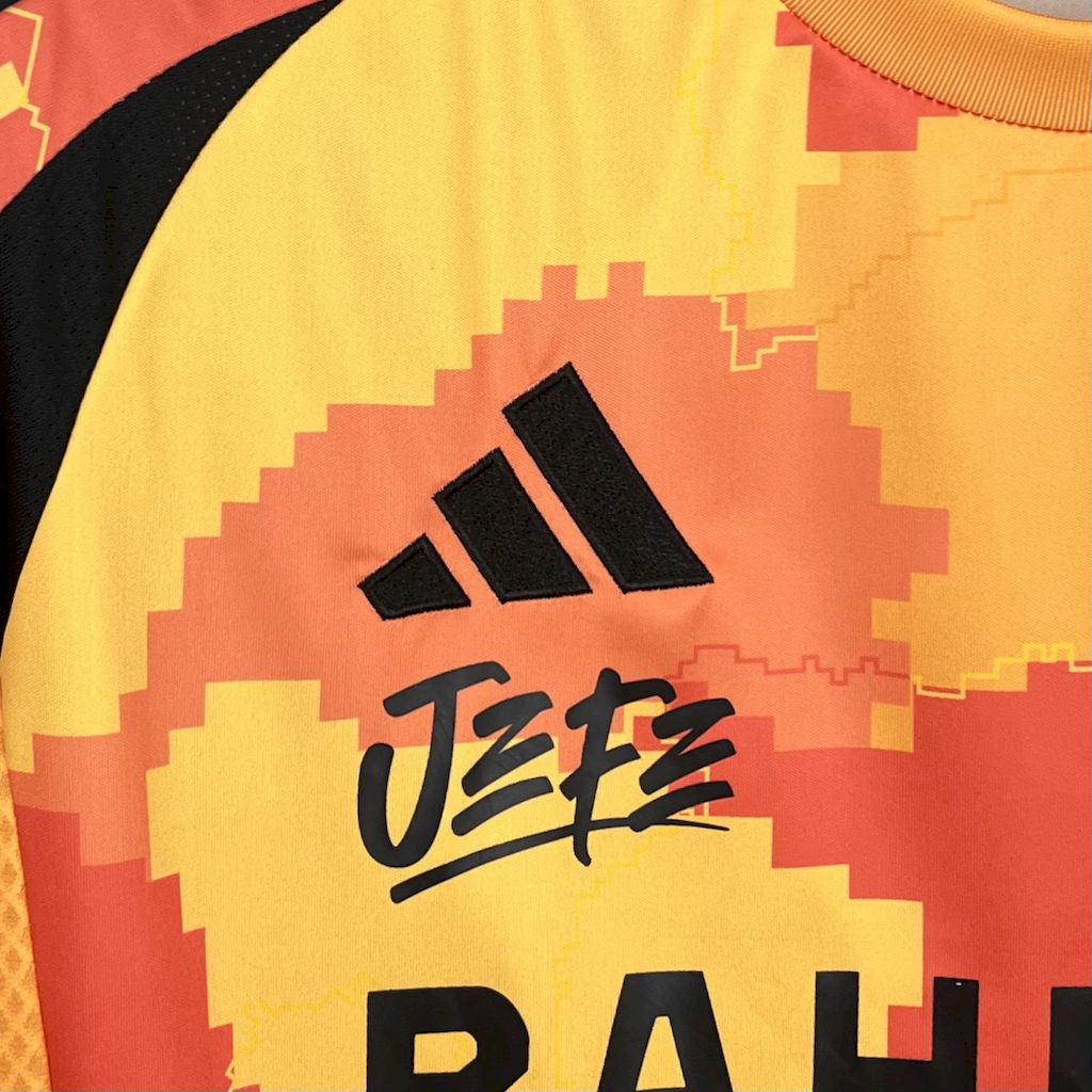 Paris Saint-Germain 2024/25 Third Jersey